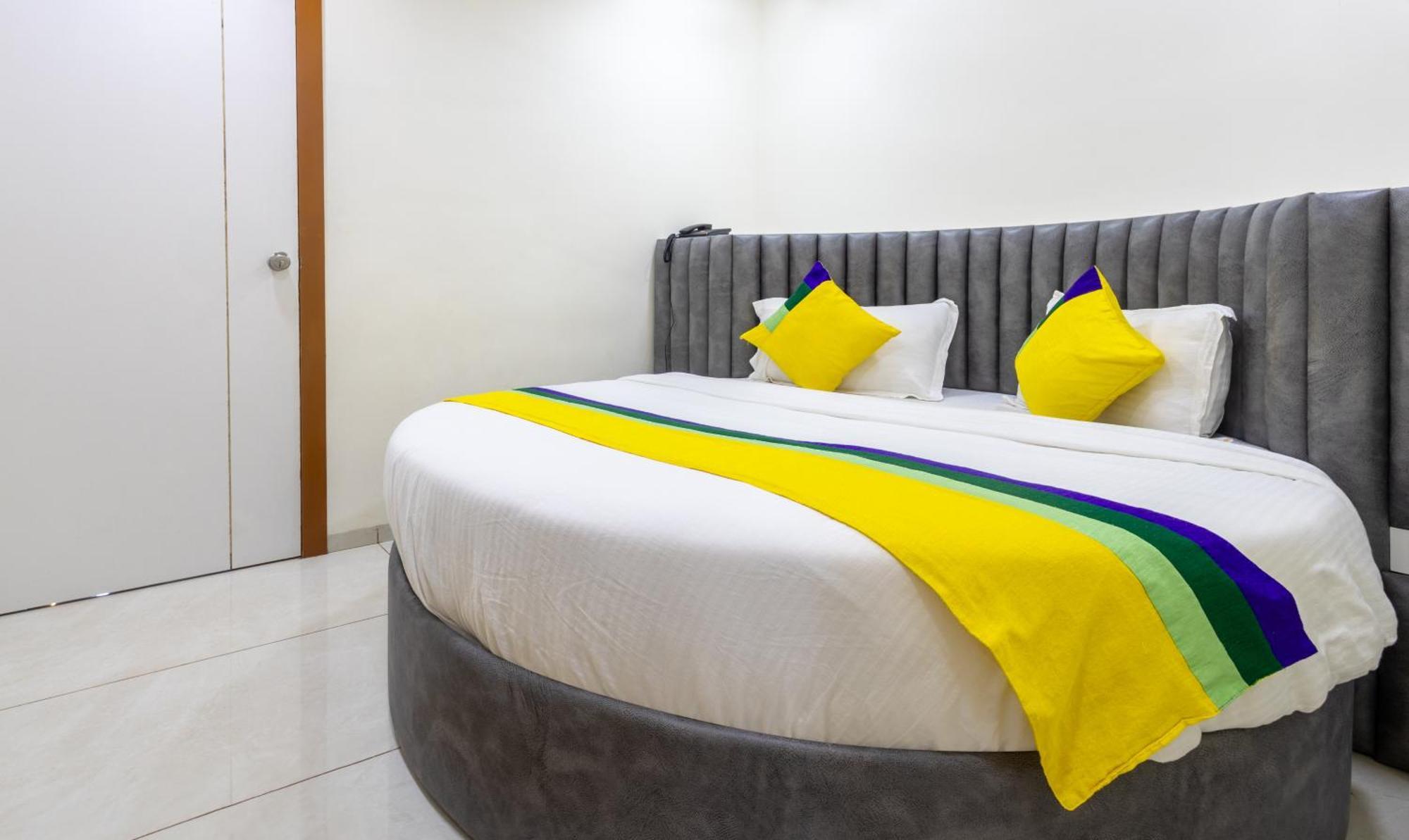 Itsy Hotels Signature, Nehru Nagar Ahmedabad Exteriör bild