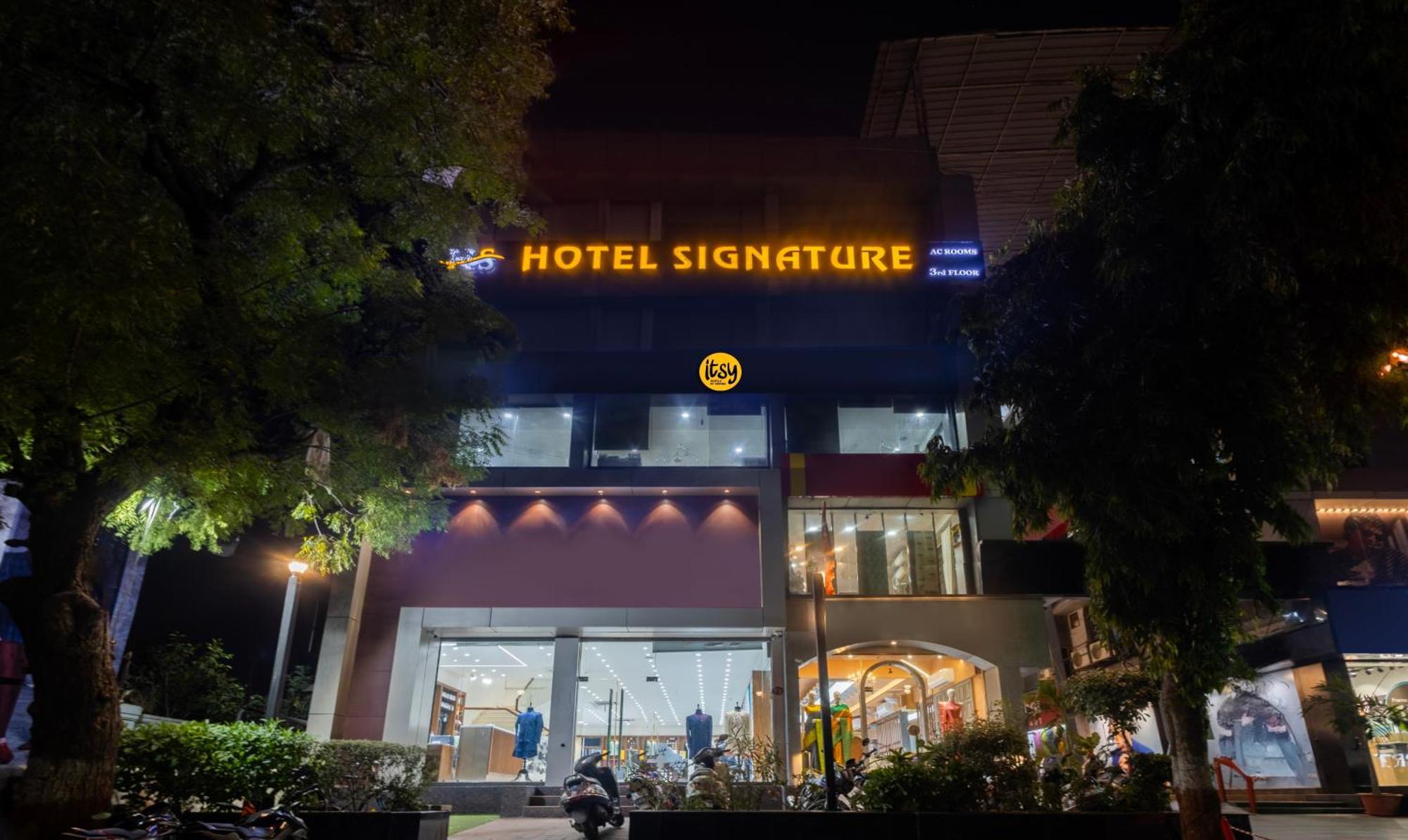 Itsy Hotels Signature, Nehru Nagar Ahmedabad Exteriör bild