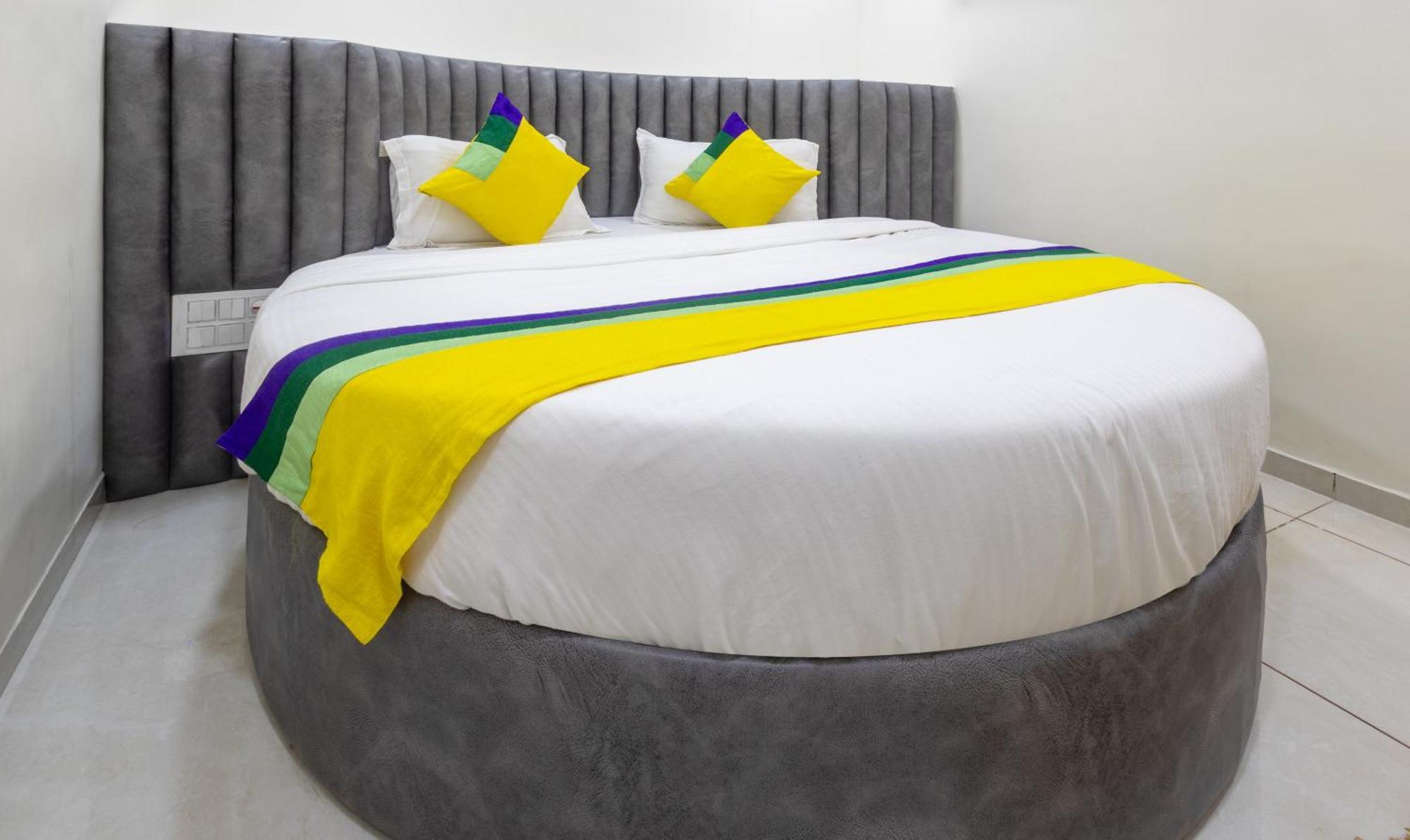 Itsy Hotels Signature, Nehru Nagar Ahmedabad Exteriör bild